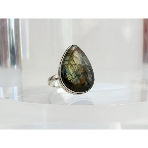 Teardrop Shaped Labradorite Vintage Sterling Silver Cabochon Ring - sz 12 - Picture 3 of 10